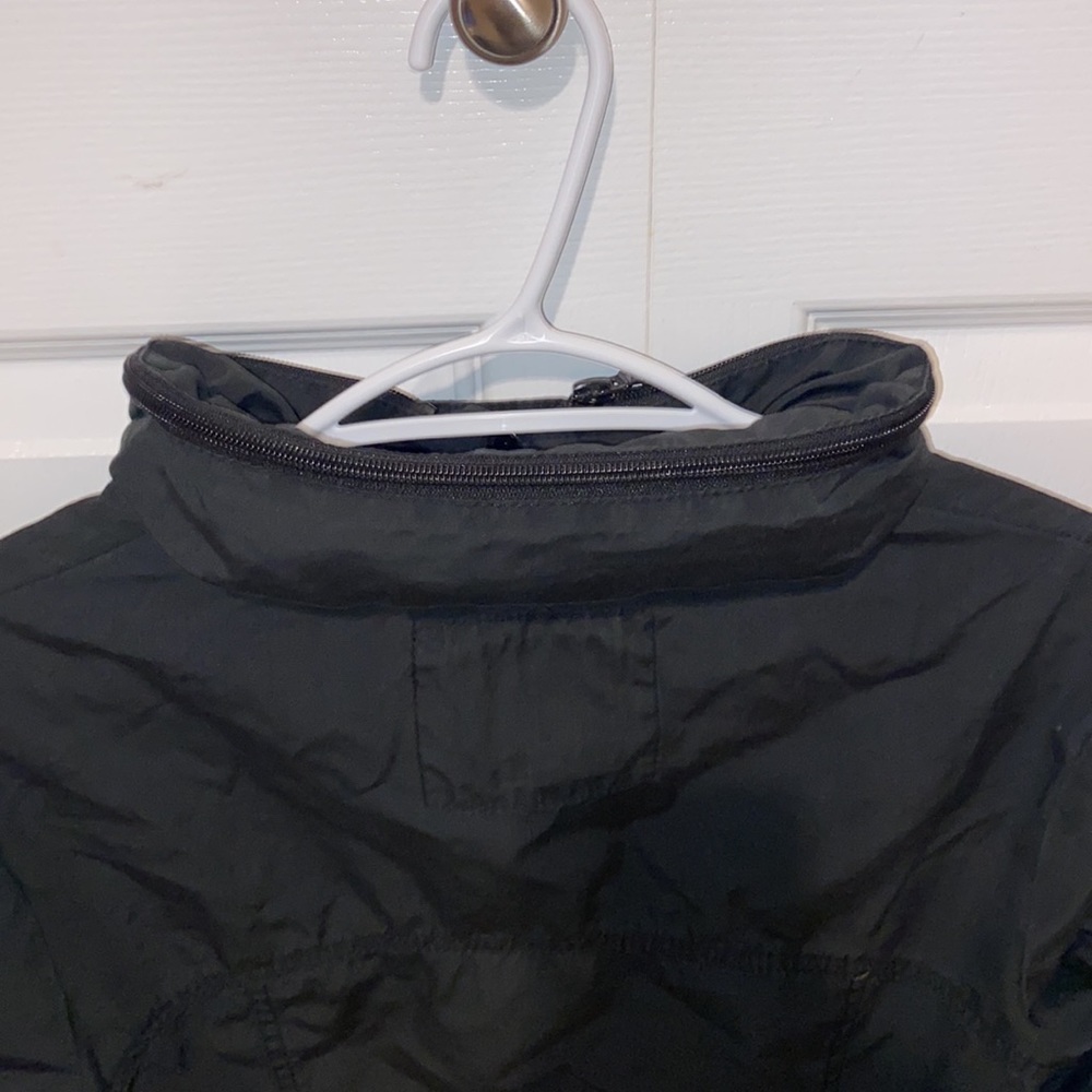 Black Fall Bench Jacket - Picture 4 of 5